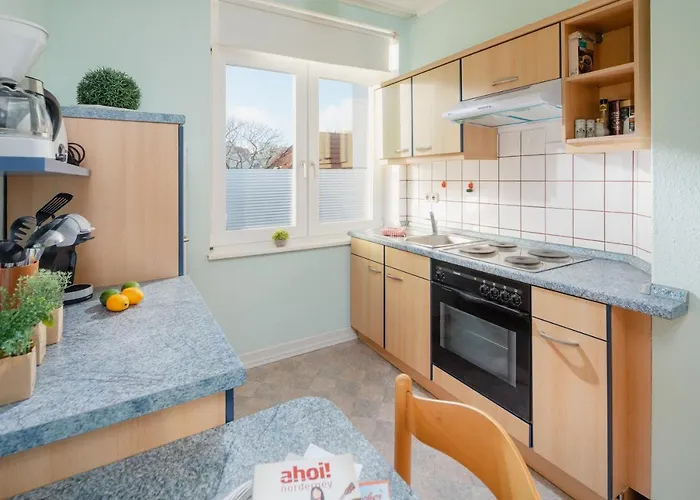 Marie 6, * 诺德奈